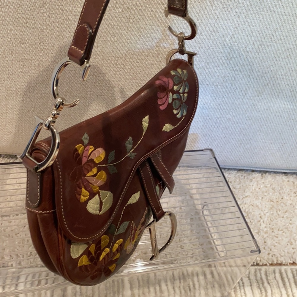 Christian Dior Saddle Bag. Leather. Stitching floral design. - Picture 10 of 10